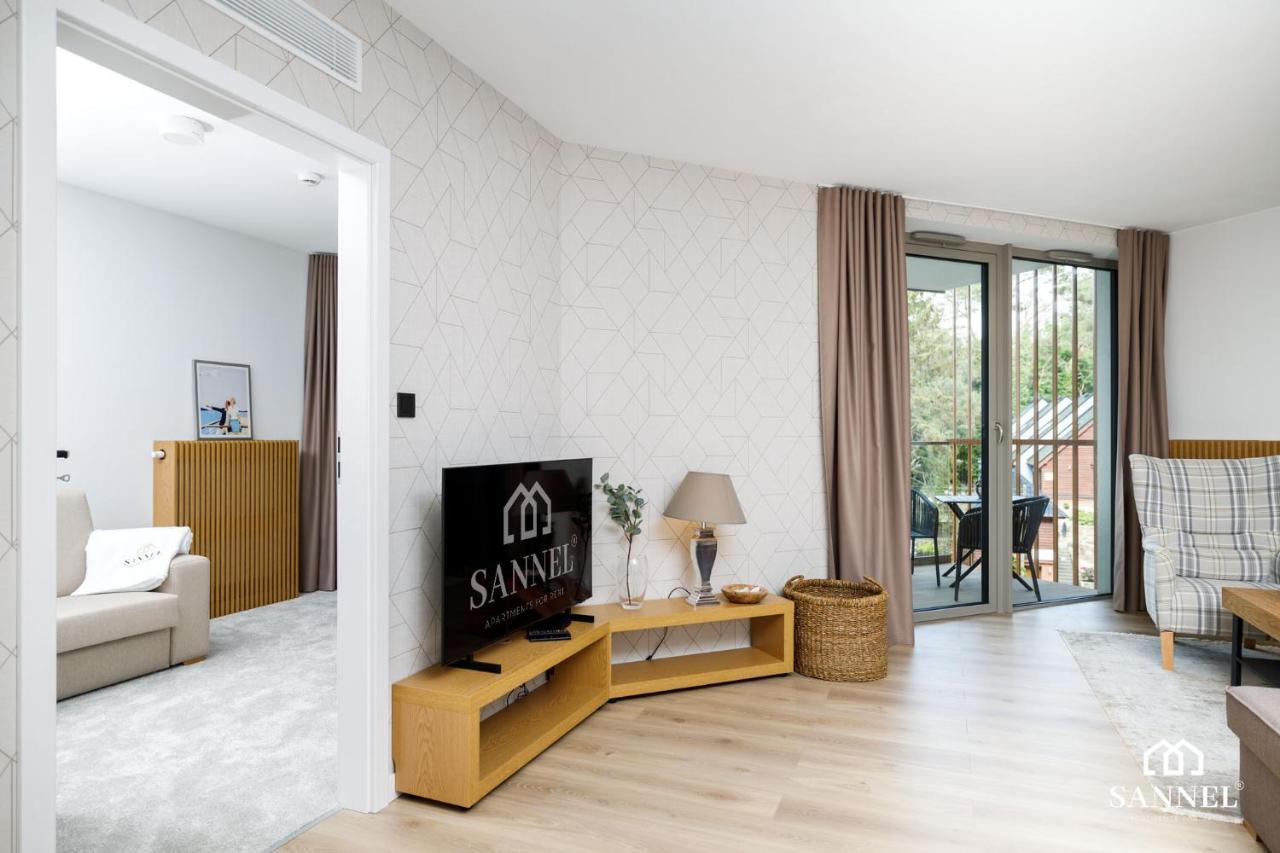 Apartament Golden Sand Z Dostepem Do Basenow,Jacuzzi,Strefy Saun- Pinea Apartments Pobierowo-Sannel Apartments For Rent Esterno foto