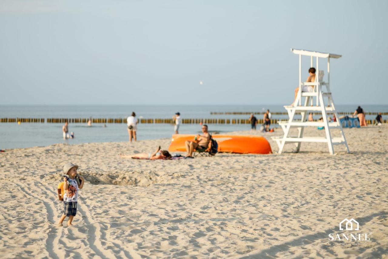 Apartament Golden Sand Z Dostepem Do Basenow,Jacuzzi,Strefy Saun- Pinea Apartments Pobierowo-Sannel Apartments For Rent Esterno foto